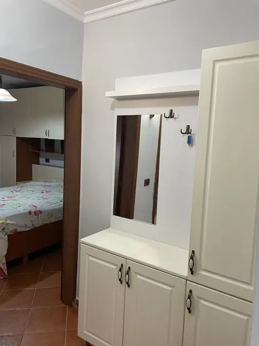 Apartament me qera - Xhamia e Tabakeve, € 529, 60 m² 4