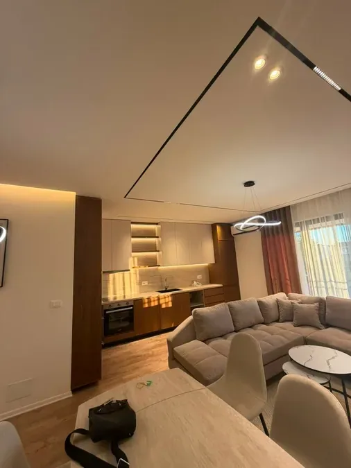 Apartament me qira 2+1 tek Bulevardi i Ri, € 1.100, 127 m² 2
