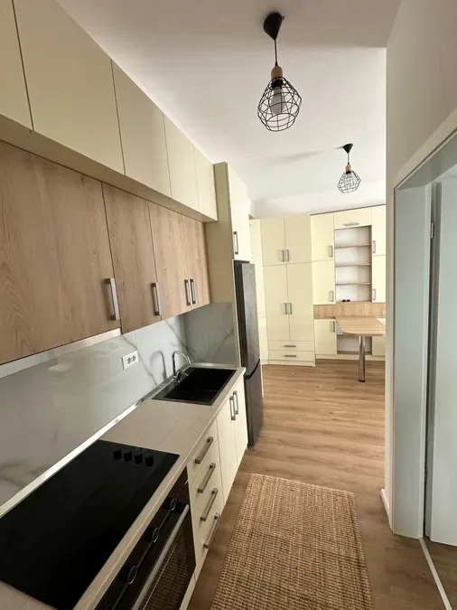 Jepet me qera apartment 1+1 ne zonen e Ali Demit, tek Rezidenca Kadiu ngjitur me Rezidencen Mangalen 21, € 450, 60 m² 4