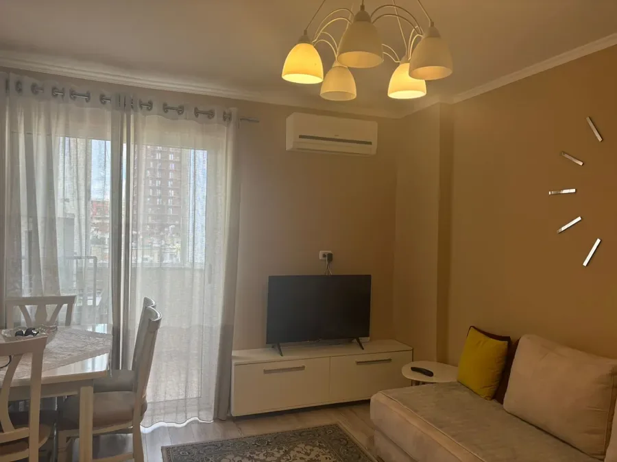 Apartament me qera - Myslym Shyri, € 600, 60 m² 3