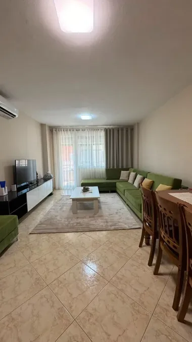 Apartament me qera - 21 Dhjetori, € 850, 95 m² 3