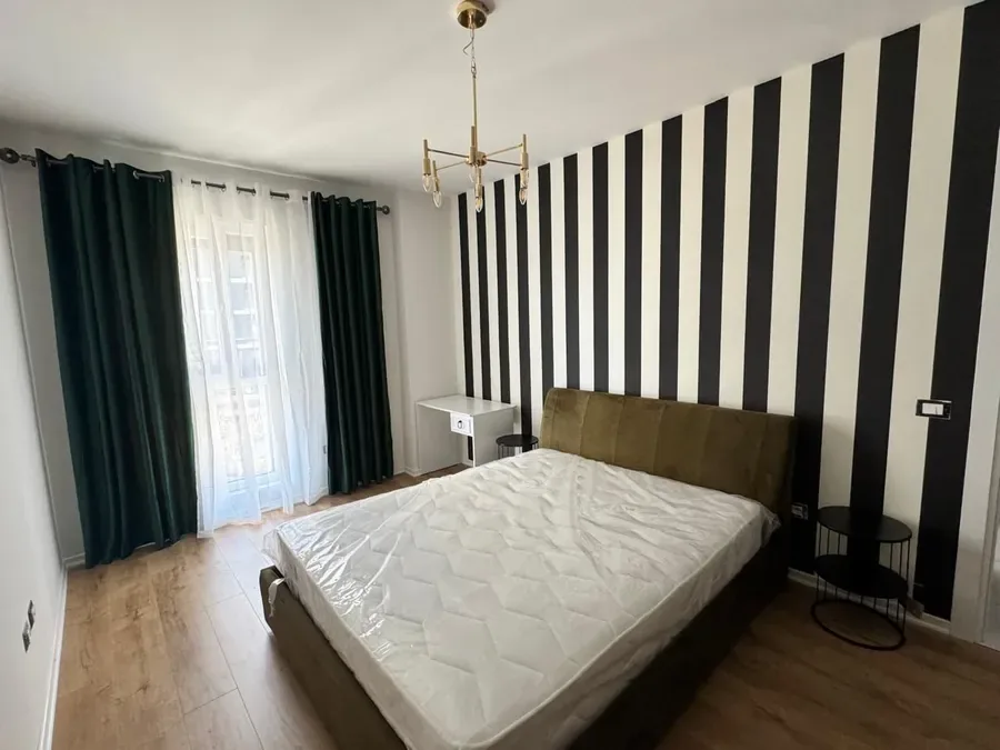 Apartament për qira Tiranë - qyteti, € 580, 68 m² 2