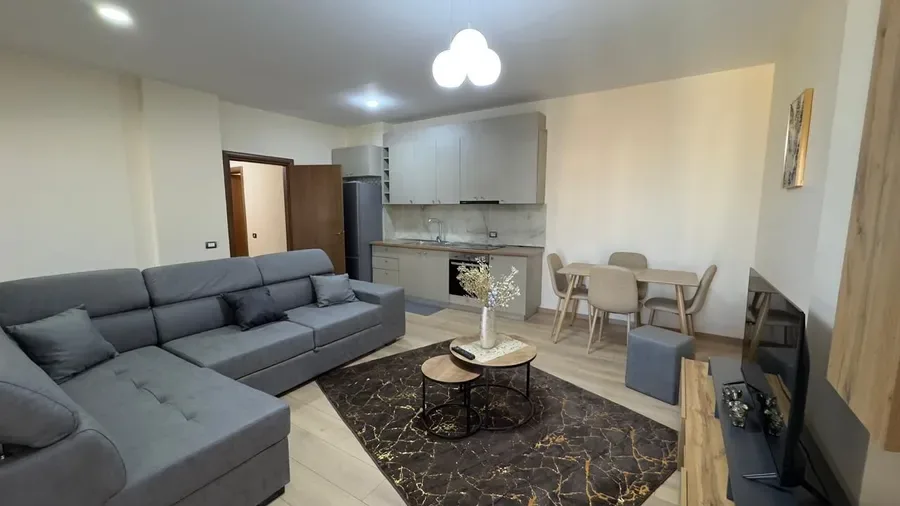 Apartament me qera - Globe, € 600, 65 m² 4