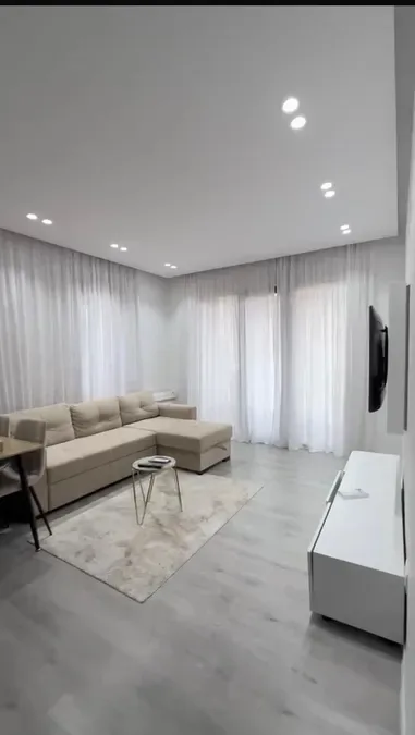 Apartament me qera - Rruga Siri Kodra, € 694, 70 m² 2