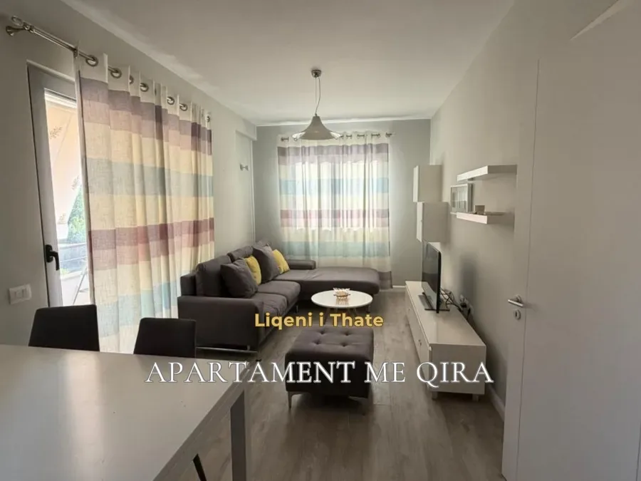 Apartament për qira Liqeni Thatë - K. Botanik - K. Zoologjik (Tiranë - qyteti), € 650, 80 m²