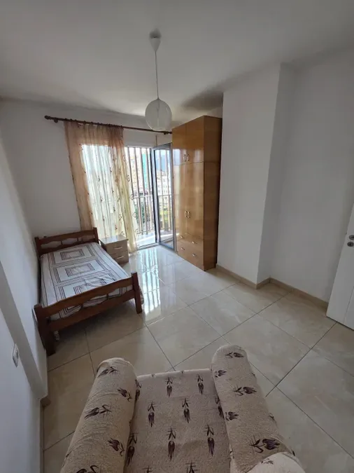 Jepet me qera te Rruga Sokrat Miho, € 450, 91 m² 4