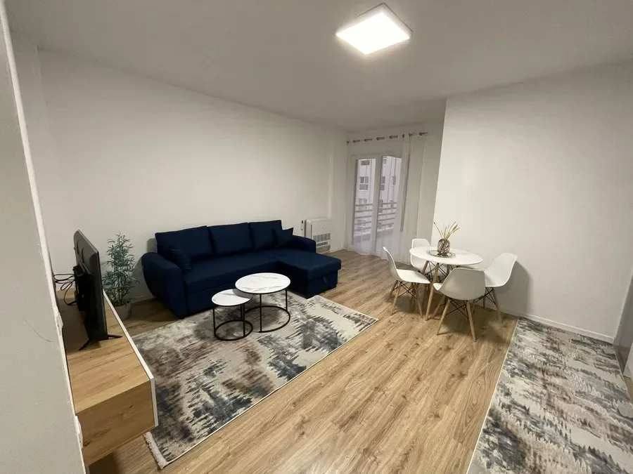 Apartament me qera - Dritan Hoxha, € 600, 70 m² 3