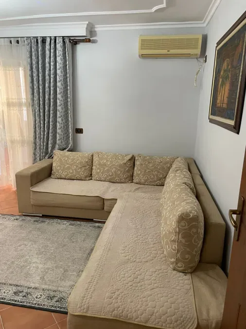 Apartament me qera - Xhamia e Tabakeve, € 529, 60 m² 2