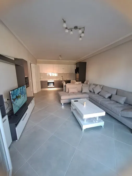 Apartament për qira Astiri - Unaza e Re (Tiranë - qyteti), € 582, 106 m² 2