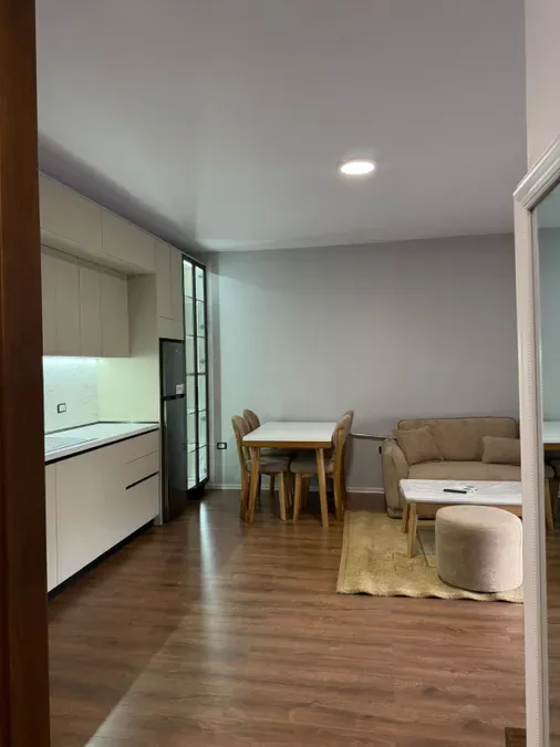 Apartament ME QIRA NË DON BOSKO, € 750, 120 m² 4