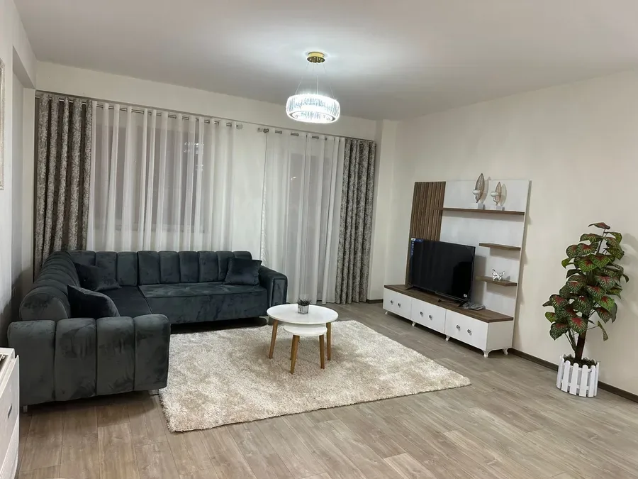 Apartament me qera - Liqeni i Thate, € 850, 110 m² 2