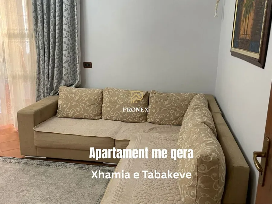 Apartament me qera - Xhamia e Tabakeve, € 529, 60 m²