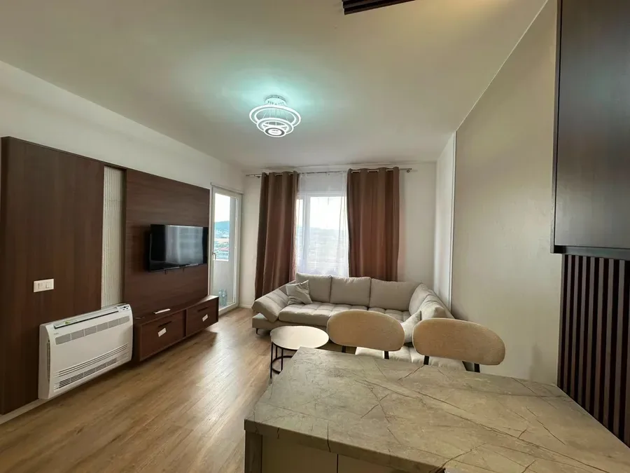 Apartament me qera - Univers City, € 480, 60 m² 2
