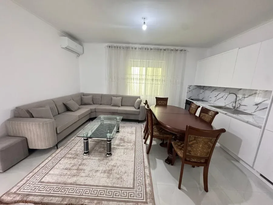 Apartament me qera - Don Bosko, € 600, 110 m² 2