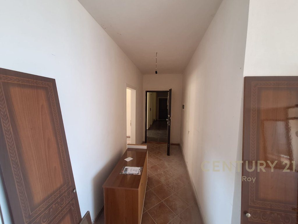 Apartament 2+1+2 Me Qira në Vila e Zogut, Durrës - 600€ | 110 m² 3