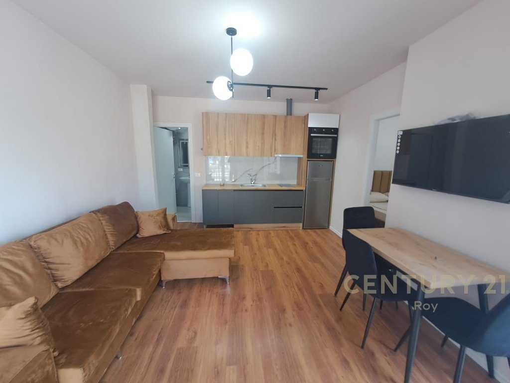 Apartament 1+1+Verande+ Vend Parkingu Për Shitje te Shkembi Kavajes !!
