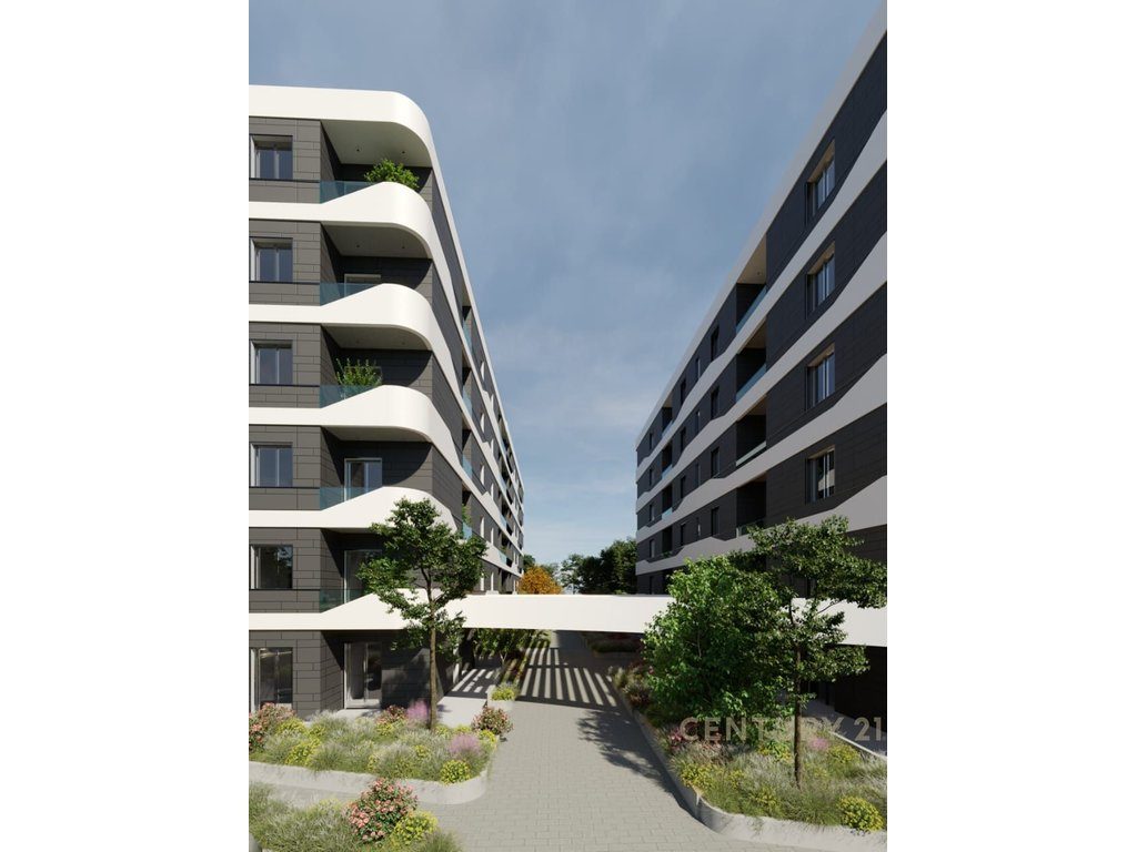 Shitet apartament 1+1 prane Pishave te Buta, Ndertim i RI ! 2