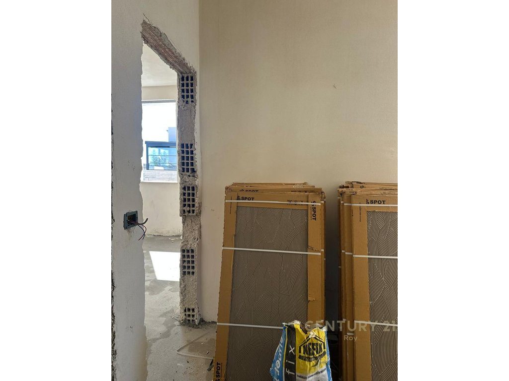 Penthouse 2+1 Shitet në Golem, Durrës - 300,000€ | 75 m² + 137m2 Verand Pamje Deti!