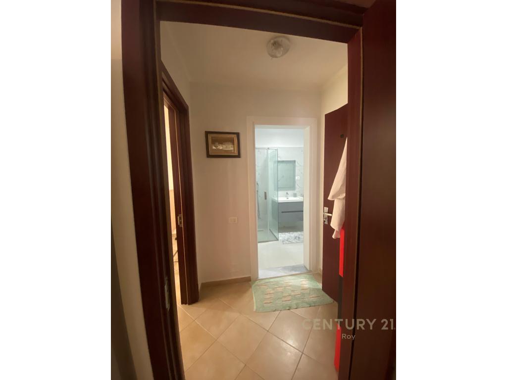 SHITET APARTAMENT 1+1+DEPO PERBALL SPITALIT DURRES!!! 3