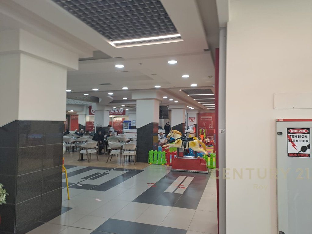 Dyqan Për Shitje Ne Flagship Center , Durrës .!! 4