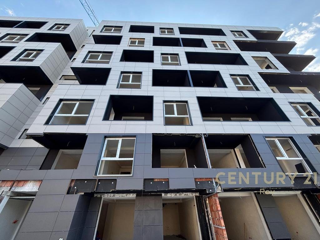 Apartament 1+1 Për Shitje në Mali i Robit, Durrës - 116,736€ | 72.96 m²