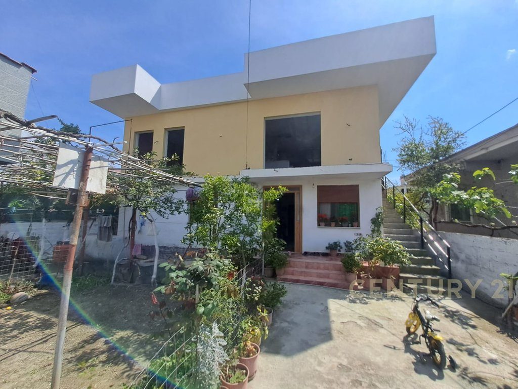 Shtepi Private 6+5 Për Shitje në Durrës - 290000€ | 374 m² 3