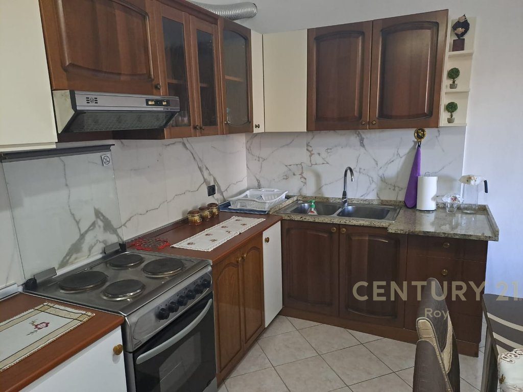 Apartament 2+1 Për Shitje në Durrës te Ish Fabrika e Bukes!! 2