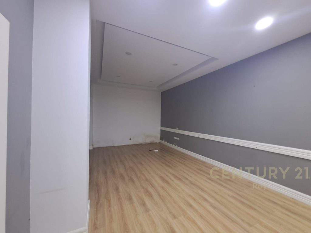 Hapësirë multifunksionale Për Qera në Plazh, Durrës 50m Distance nga Deti. 2