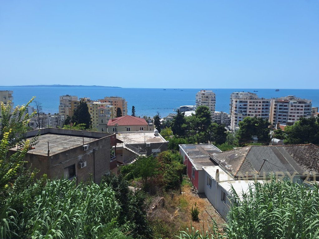 Apartament 2+1+2 Me Qira në Vila e Zogut, Durrës - 600€ | 110 m² 2