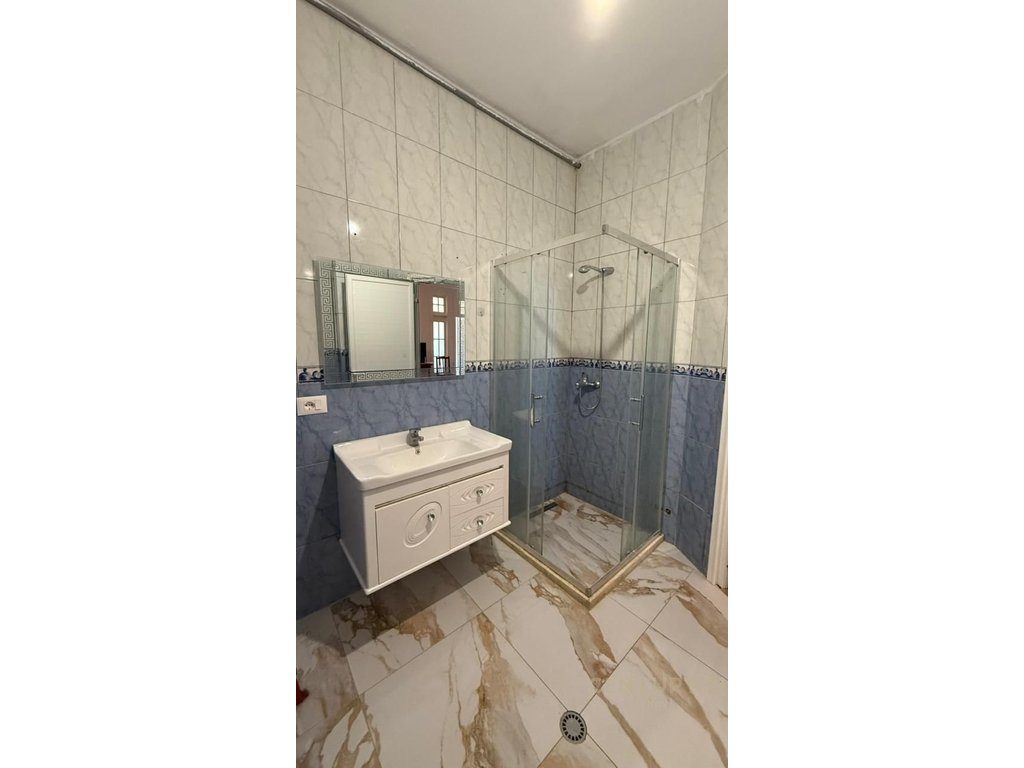 SHITET APARTAMENT 2+1 ME PAMJE DETI!20M LARG PLAZHIT! 4