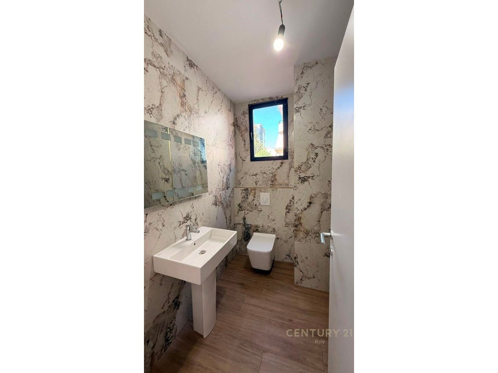 SHITET APARTAMENT 1+1 PRANE MIAMI BEACH,GOLEM! 4
