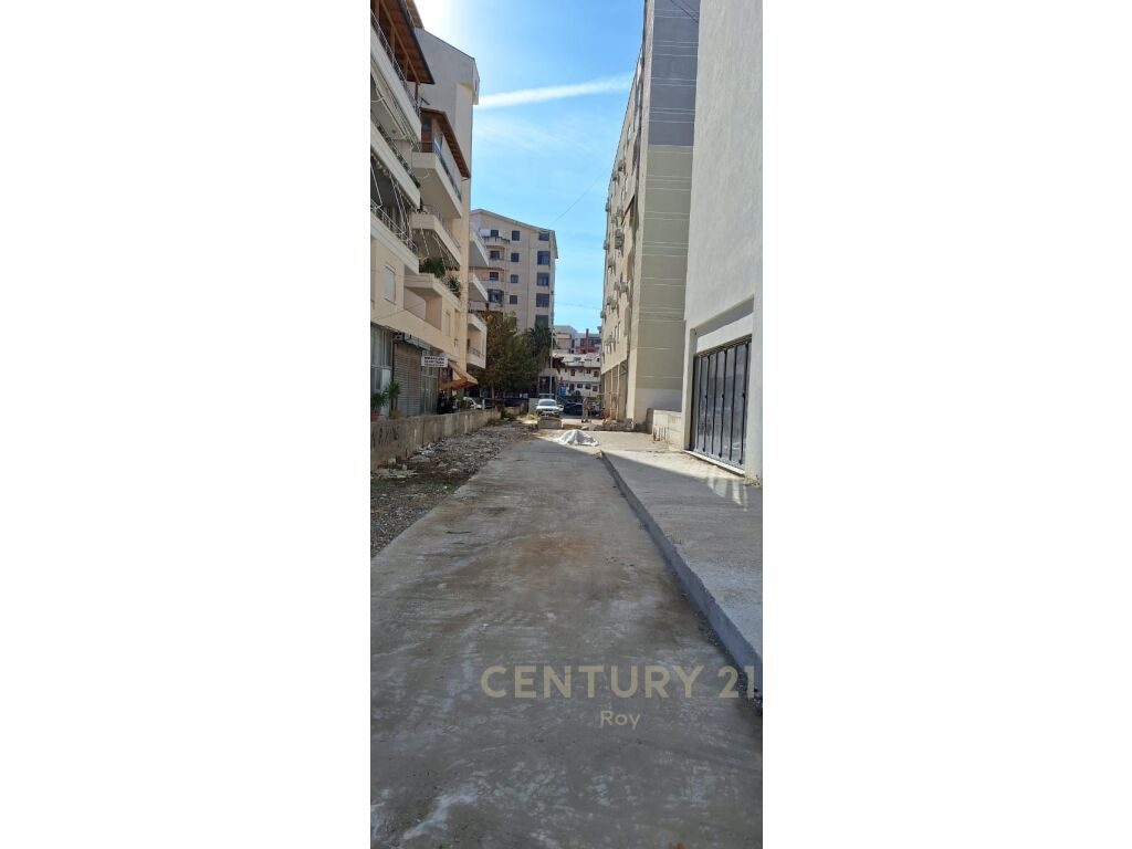 SHITET NJESI KOMERCIALE NE ZONEN E PLAZHIT, DURRES 4