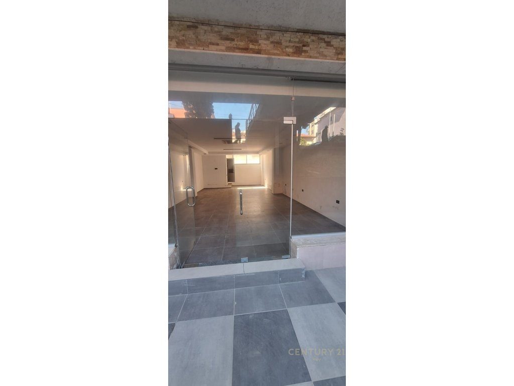 SHITET NJËSI BIZNESI – 70.40 m² _56320 2