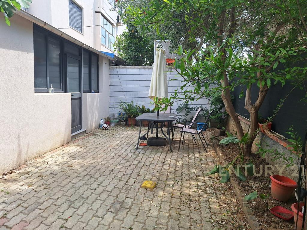 Shtepi e Ulet Me Oborr Me Qira në Lagja nr.16, Durrës - 350€ | 76 m² 2