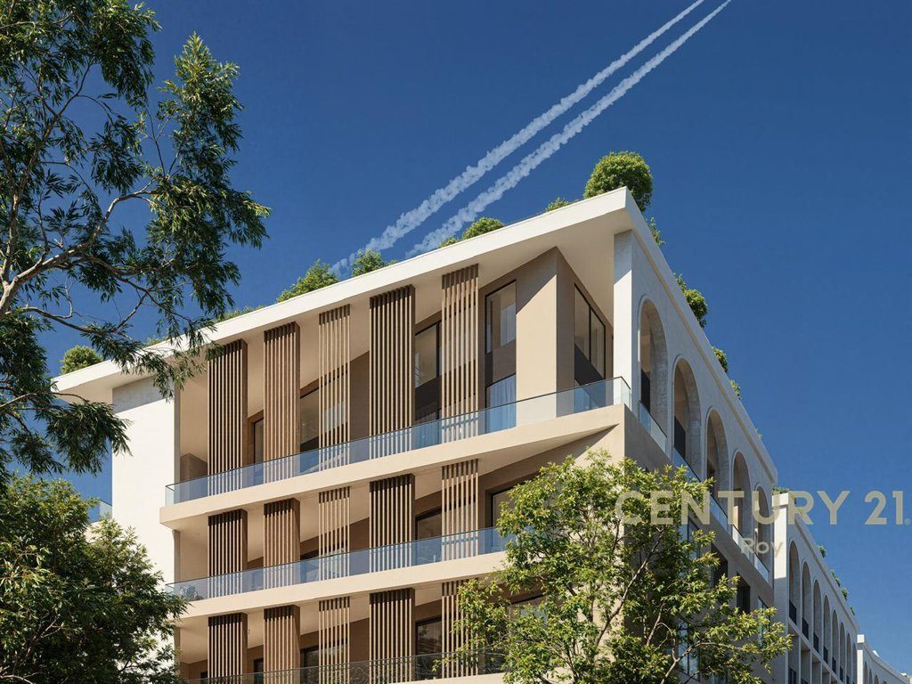 FILLUAN SHITJET TEK "GRAND MARINA RESIDENCE", TEK MALI I ROBIT ! 3