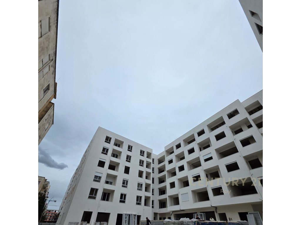 SHITET APARTAMENT 1+1 PRANE MIAMI BEACH!NDERTIM I RI GATI NE DOREZIM CELESASH! 4