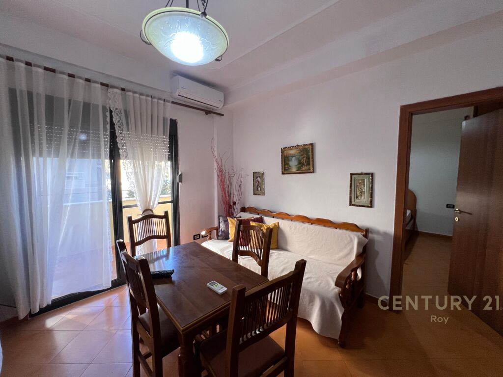 JEPET ME QIRA APARTAMENT 1+1 , GOLEM ! 4
