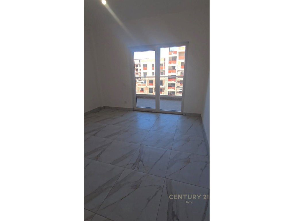SHITET APARTAMENT 1+1 NE GOLEM ,NDERTIM I RI !