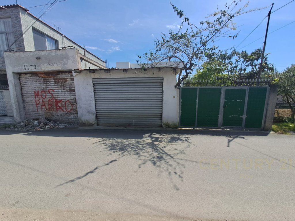 Shtepi Private 6+5 Për Shitje në Durrës - 290000€ | 374 m²