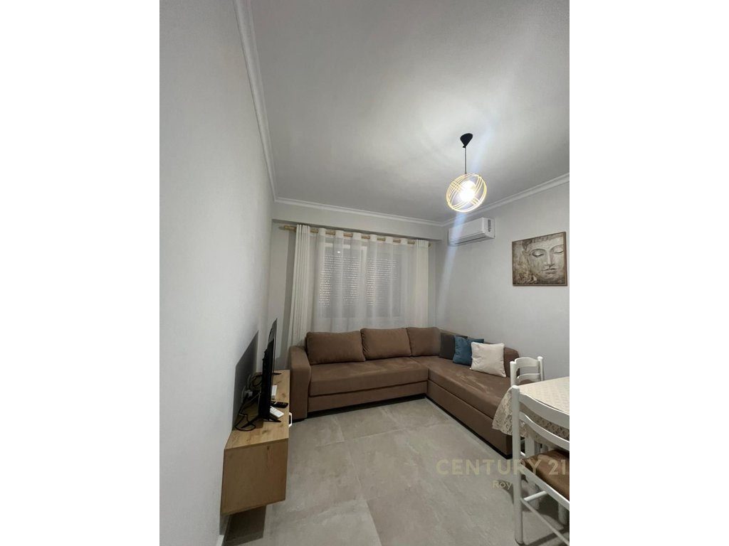 JEPET ME QERA APARTAMENT 1+1 NE GOLEM !!!