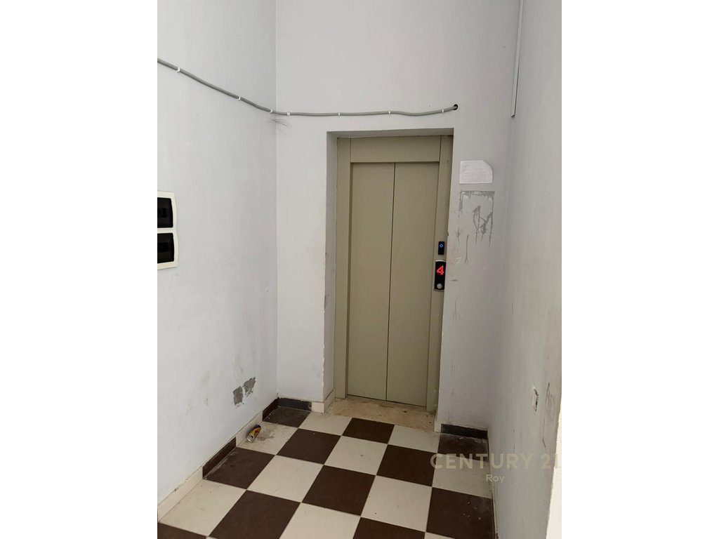 SHITET APARTAMENT 1+1 NE GOLEM !