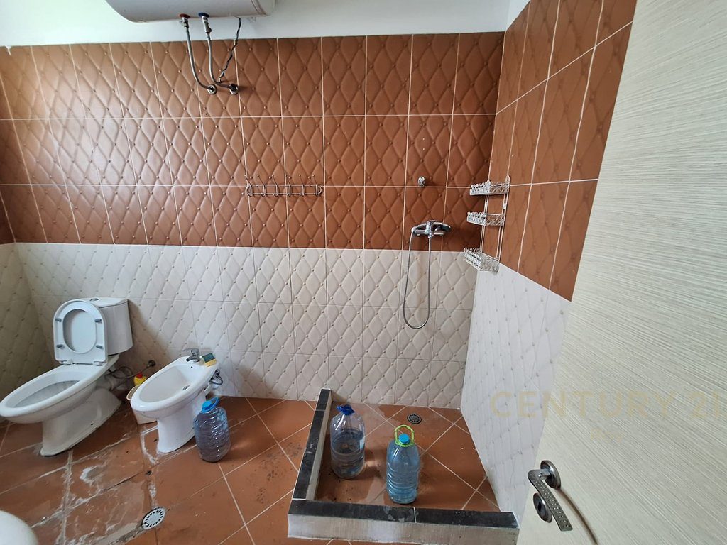 Apartament 2+1 me Pamje Deti Për Shitje në Shkallnur Durrës - 85,000€ | 85 m² 4