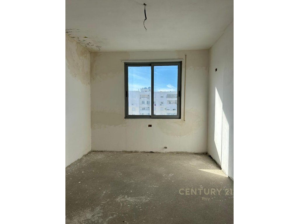 Apartament 2+1+2 në shitje në Durrës - 141000€ | 117.5 m²