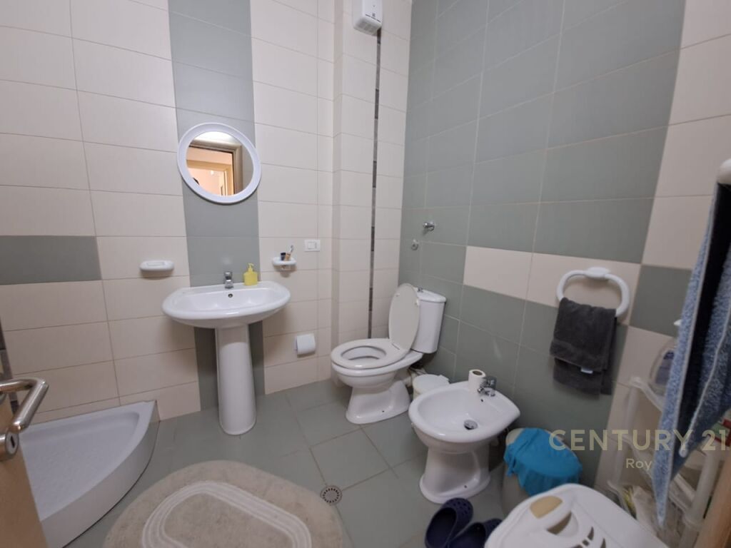 SHITET APARTAMENT 1+1 20 m LARG DETIT ,AFER PREMIUM HOTEL GOLEM !! 2