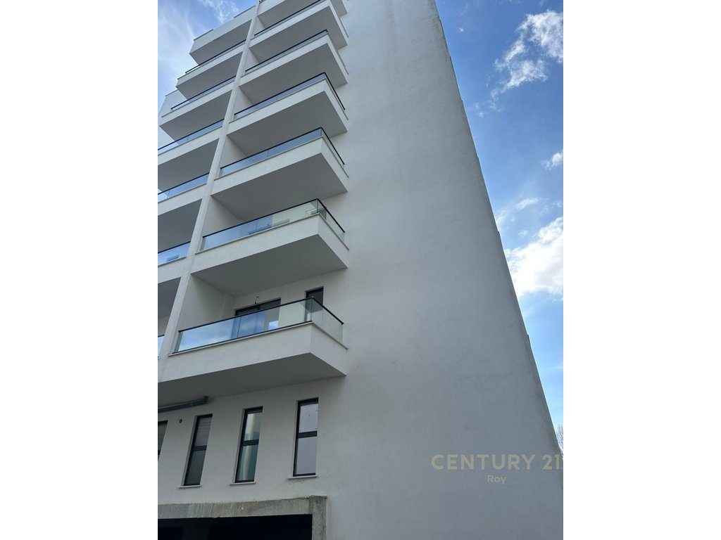1100 Euro!! Apartament 2+1 Për Shitje në Golem, Durrës - 93,000€ | 84.6 m² 4