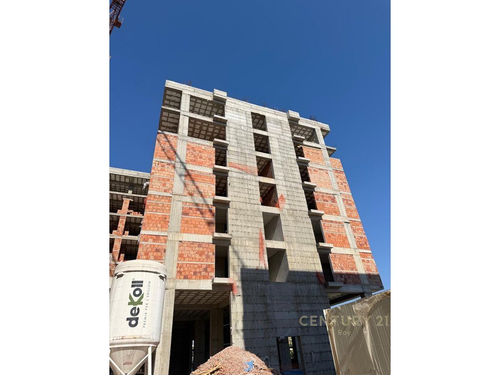 SHITET APARTAMENT 2+1+2 TEK KOMPLEKSI VIENA, GOLEM! 3