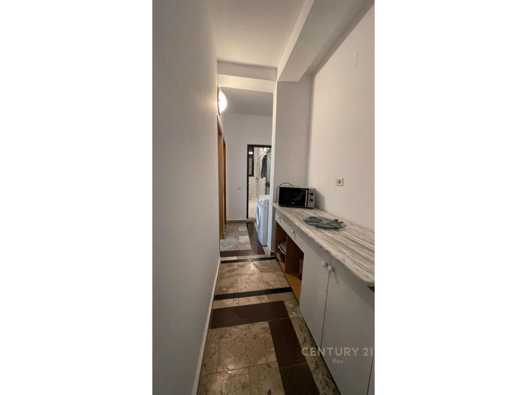 JEPET ME QIRA APARTAMENT 2+1 ME VERANDE,NE GOLEM! 3