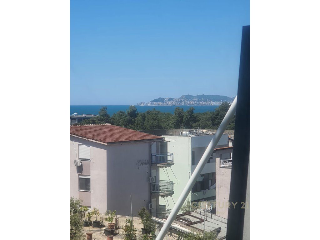 OFROJM PER SHITJE APARTAMENT 3+1+2 ME PAMJE DETI TEK RESIDENCA 'LIS', GOLEM !!! 2