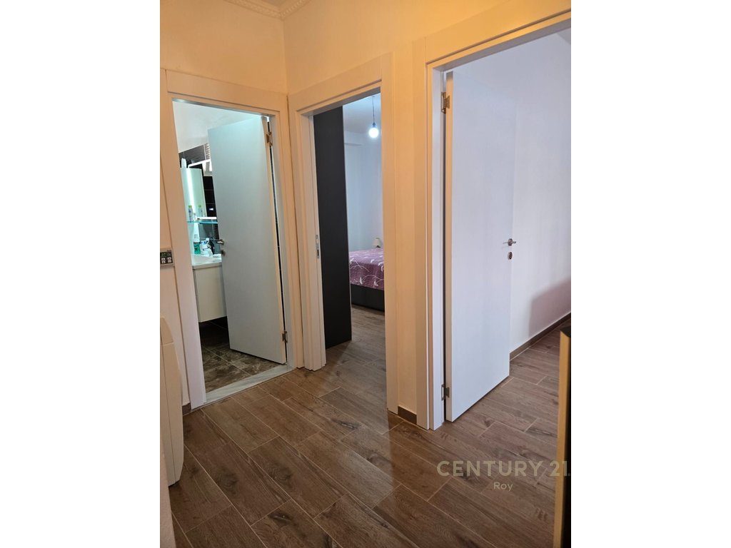 SHITET APARTAMENT 2+1+GARAZHD KET ISH-URT'ja !!! 4
