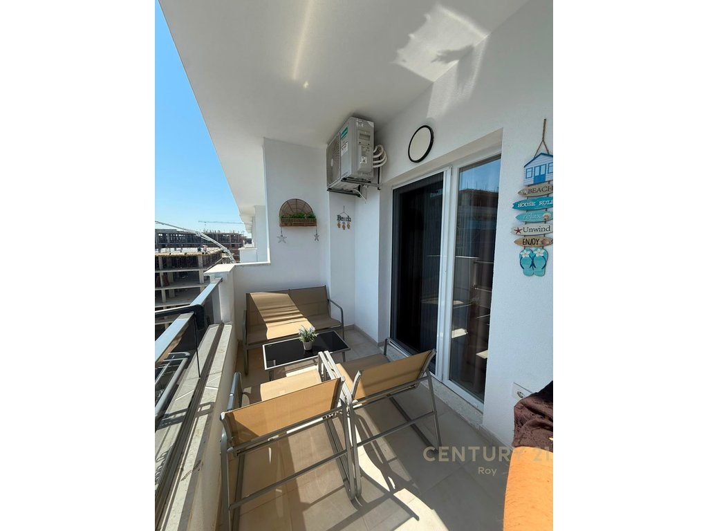 SHITET SUPER APARTAMENT 1+1 NE QENDER TE GOLEMIT!!!!!